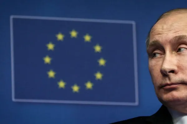 Bruxelles răspunde la amenințarea nucleară a lui Putin: Al 8-lea pachet de sancțiuni contra Rusiei și livrări de arme către Ucraina