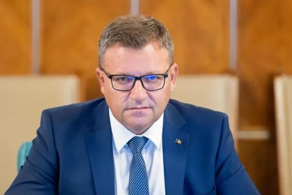 MAJORAREA PENSIILOR - noi promisiuni. Marius Budăi: Pensiile vor creşte de la 1 ianuarie cu cel puţin 10%