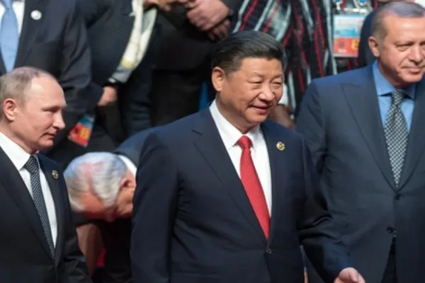 Vladimir Putin, lăsat singur de China și Turcia - Avertisment de la Beijing după mesajul tranșant al „prietenului său” Erdogan