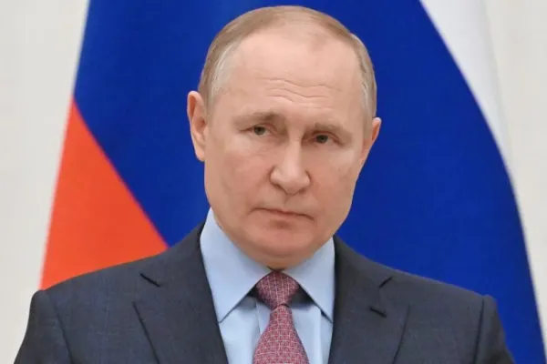Tinerii care îl ajută în secret pe Vladimir Putin în războiul din Ucraina