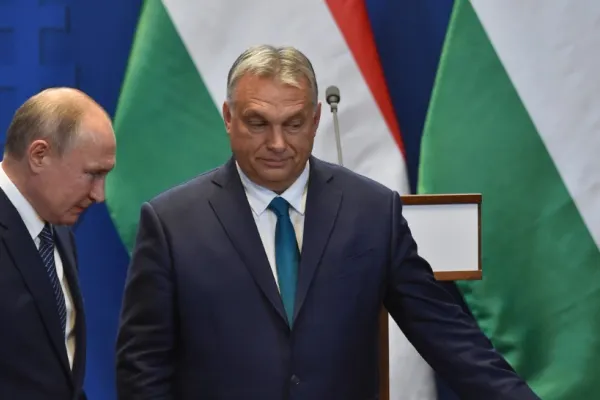 Viktor Orban, declarație controversată: Ungaria l-ar primi în vizită pe Putin „cu toate onorurile”