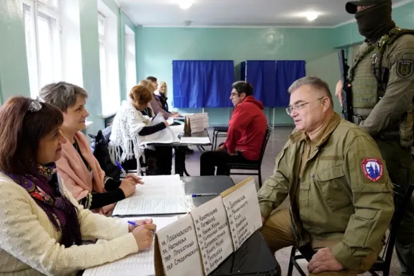 Autoritățile din 3 regiuni separatiste din Ucraina confirmă "oficial" votul pentru alipirea la Rusia