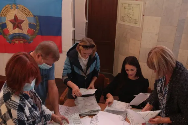 Referendum în teritoriile ocupate de ruși în Ucraina, rezultate parțiale: 96% vot pentru aderarea la Rusia