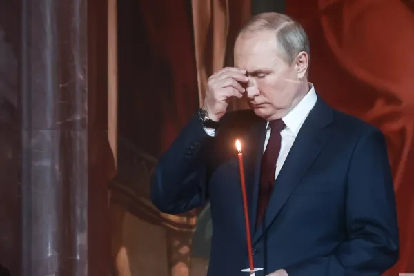 DEMISIA lui Vladimir Putin, cerută de consilieri municipali din Moscova și Sankt Petersburg