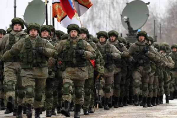 Invincibilitatea armatei ruse, sub semnul întrebării. Jurnaliștii pro-Kremlin nu mai pot ascunde gunoiul sub preș: „De ce noi avansăm metru cu metru când ei avansează sat cu sat?”