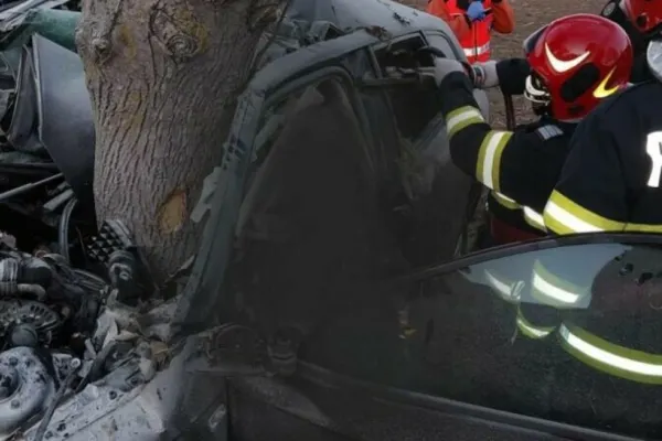 Cine este tânăra care a murit în cumplitul accident din judeţul Vrancea