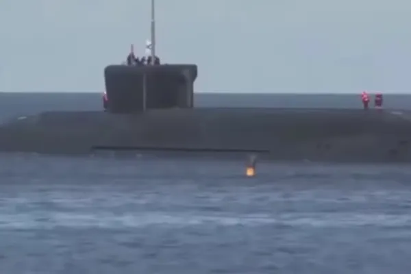 AVERTISMENT NATO: submarinul nuclear care poartă arma Apocalipsei, mobilizat de Rusia în Oceanul Arctic