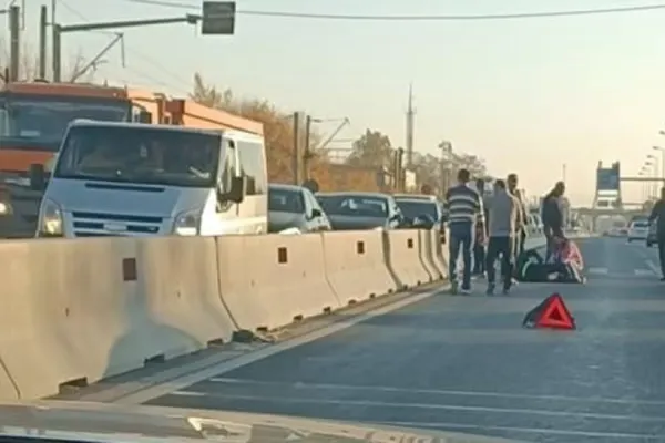 Accident grav pe Centura Capitalei. O motociclistă a zburat peste marcaje, trafic paralizat