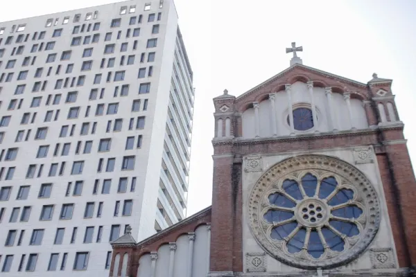 Demolarea Cathedral Plaza, blocată. Plângere penală împotriva primarului general Nicușor Dan