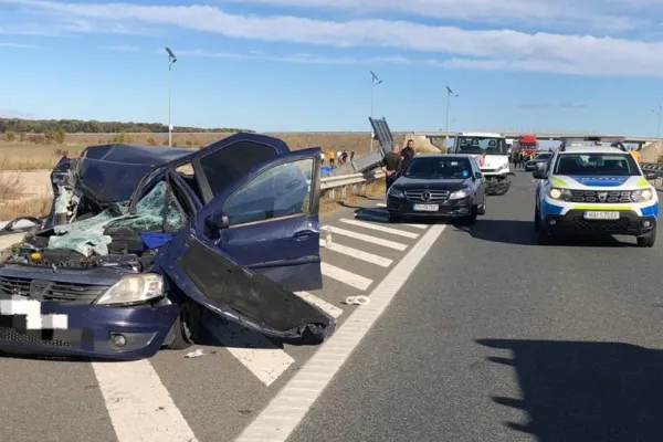 Accident grav pe Autostrada București-Ploiești: 5 victime, inclusiv un copil de 4 ani. 2 femei, în COMĂ, una dintre ele adusă în Capitală - FOTO