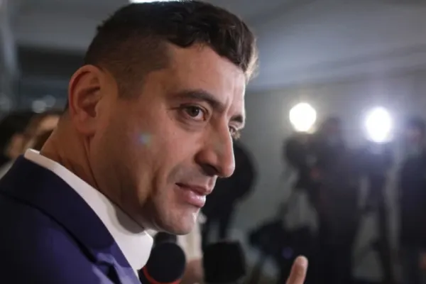 George Simion, mesaje-ȘOC pentru Anca Alexandrescu - Ce a putut să-i scrie liderul AUR