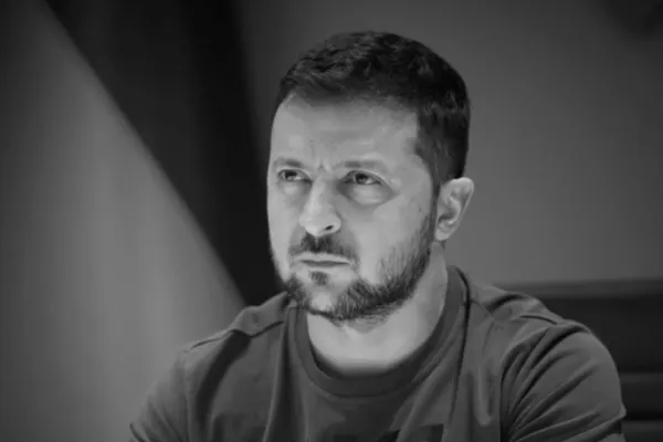 Zelenski, mesaj din Kievul în beznă: Bombele cad, poporul ucrainean nu cedează! Să păstrăm lumina în suflet pentru Ucraina liberă!