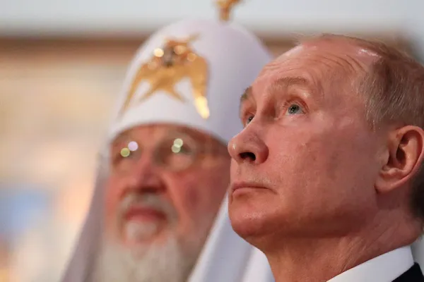 Putin joacă cartea bunului samaritean: care este noua STRATEGIE a Moscovei