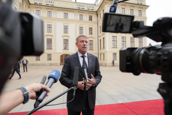Preşedintele a semnat decretul pentru Acordul privind spaţiul aerian comun UE - statele membre şi Ucraina