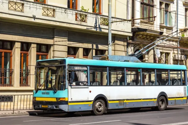 Transportul public din Capitală ar putea avea parte de o schimbare la față. Nicușor Dan și-a făcut publice PLANURILE