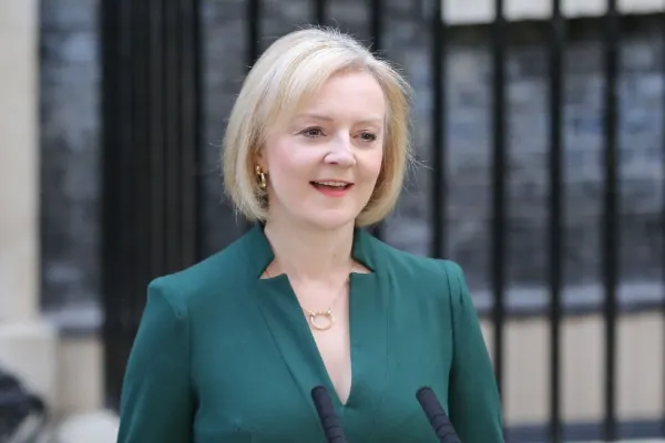 Telefonul lui Liz Truss, piratat de agenți suspectați că lucrează pentru Putin