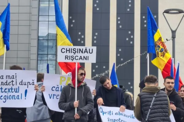 Războiul din Ucraina adâncește criza energetică din Rep. Moldova. Protestele plătite se țin lanț - analiză NY Times