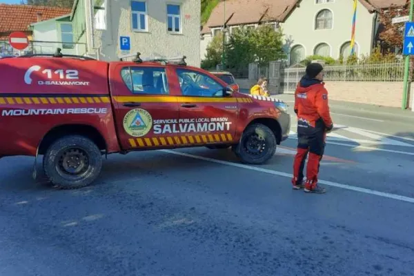 Reprezentanţii Salvamont au intervenit pentru ajutorarea a trei persoane care s-au accidentat în timp ce practicau ciclismul montan
