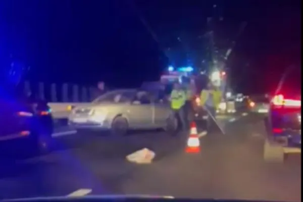 Accident lângă Sibiu. Patru persoane au fost rănite, între care o gravidă și un copil de 4 ani (VIDEO)