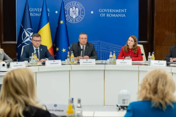 Premierul Nicolae Ciucă, discuții cu CONAF la Guvern - Măsuri pentru reducerea abandonului școlar în România