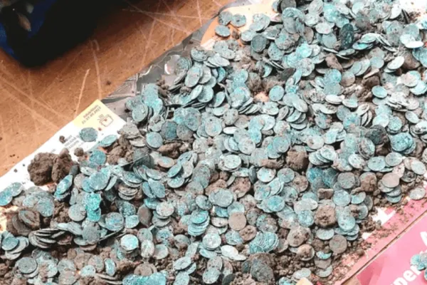 Tezaur medieval, FALSIFICAT în Moldova. Descoperire surprinzătoare a arheologilor