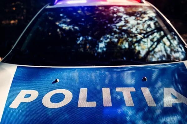 Suspectul care a tâlhărit un cetățean străin, înaintea Crăciunului, prins și dus la audieri! Victima a fost ușurată de 12.000 de dolari și 50 de grame de aur