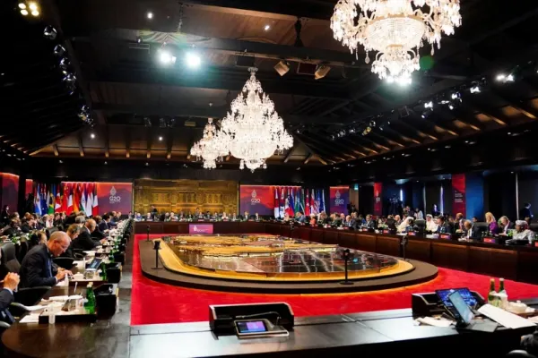 Putin, somat de țările G20 să pună capăt războiului. Rezoluția va fi citită la finalul summitului de la Bali - Financial Times