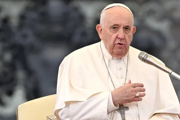 PAPA Francisc intervine în PRIGOANA preoților ortodocși din Ucraina - Apel de la Vatican către regimul Zelenski și Moscova