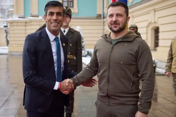 Sunak și Zelenski, față în față - Premierul britanic, prima vizită la Kiev - Ce au discutat despre apărarea aeriană în războiul din Ucraina