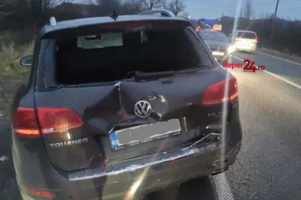 Președintele CJ Caraș-Severin - Romeo Dunca, implicat într-un accident în lanț pe DN6 - 3 mașini avariate din cauza unui TIR