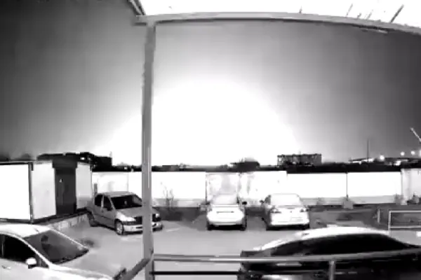 Explozie pe un aerodrom din Rusia: 3 morţi şi 6 răniţi - VIDEO