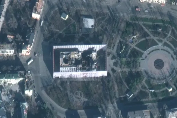Forțele ruse construiesc o bază militară uriașă în Mariupol - Imaginile din satelit arată noile acțiuni ale Armatei lui Putin