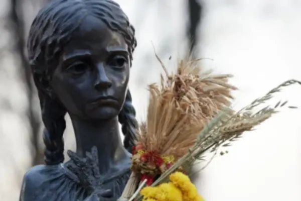 Holodomorul, foametea ucraineană din anii '30, recunoscută drept genocid de Parlamentul European