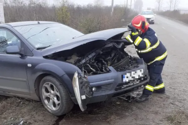 Accident grav în județul Giurgiu: 4 persoane, dintre care 2 copii, transportate de urgență la spital
