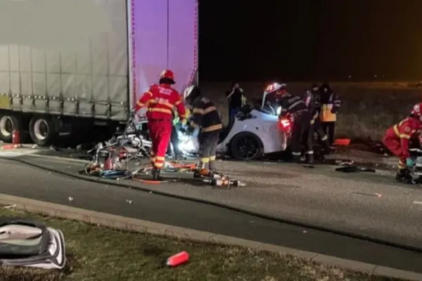 Cine sunt tinerii morți în cumplitul accident de la Sibiu: fiul unui important membru PSD și fata unui preot