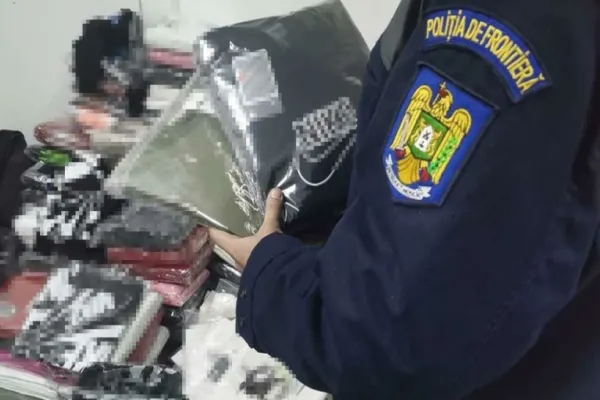 Cantitate impresionantă de bunuri contrafăcute, în valoare de peste 150.000 lei, descoperită de polițiștii de frontieră