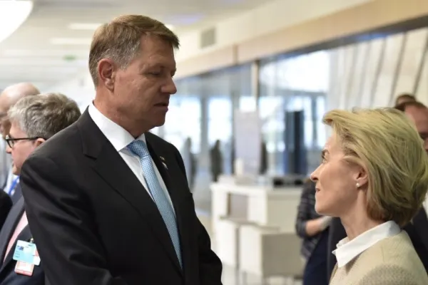 Klaus Iohannis, discuție de urgență cu Ursula von der Leyen pe tema crizei politice din România