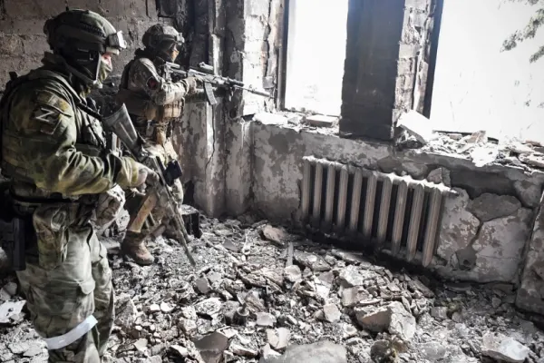 Război Ucraina. ZIUA 313. Cartier general al rușilor, aruncat în aer de ucraineni. Rusia a continuat atacurile cu drone în noaptea de duminică spre luni - LIVE TEXT