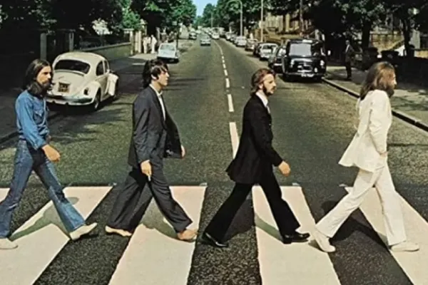 Paul McCartney, la un pas de moarte pe celebra trecere de pietoni Abbey Road - Scena, povestită cu umor de fiica muzicianului