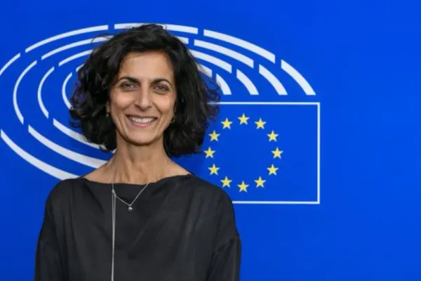 Șefa Comisiei pentru drepturile omului din Parlamentul European și-a dat demisia, în urma scandalului Qatargate