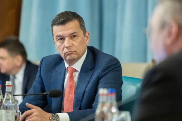 Anca Alexandrescu: „Vina lui Grindeanu este că l-a susținut pe Simu la CFR, nu că l-a numit în funcție”