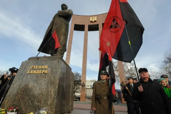 Omagierea liderului naționalist ucrainean Bandera provoacă noi proteste din partea Poloniei