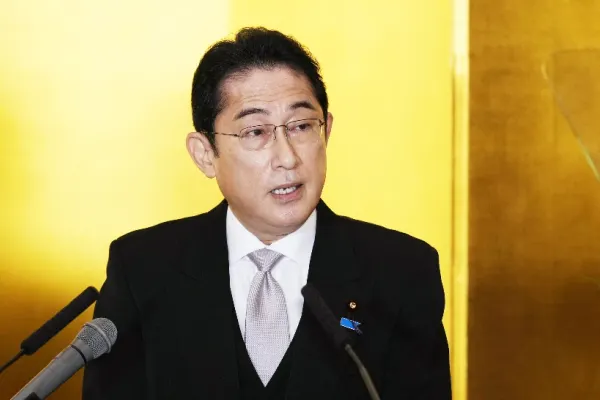 Zelenski l-a invitat pe premierul Japoniei în Ucraina. Fumio Kishida: „Am condamnat cu fermitate agresiunea continuă a Rusiei”