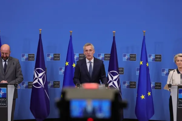 Zi istorică la Bruxelles! Cooperarea dintre NATO și UE trece la un al nivel: DOCUMENT CRUCIAL semnat de Jens Stoltenberg, Charles Michel şi Ursula von der Leyen - VIDEO