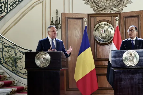 Ciucă, în Egipt: România s-a situat în prima linie a eforturilor de combatere a crizei alimentare, în urma războiului declanșat de Rusia împotriva Ucrainei
