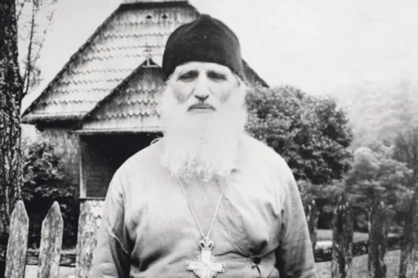 Cine a fost IOV, sfântul român cinstit în toată Ucraina. A fost prigonit de sovietici și de austrieci