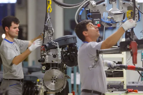 România bate Rusia! La producția de mașini. Suntem și peste o țară cu tradiție în industria auto: Italia