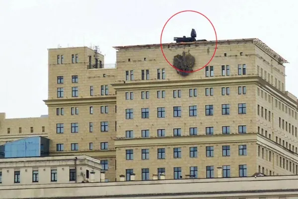 Moscova, blindată de sisteme de rachete antiaeriene. Unul a fost zărit și lângă stadionul unde Putin a ținut discursul de 5 minute