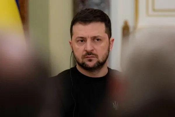 Zelenski, vizită fulger la Londra, la un an de când a început războiul din Ucraina - Discuții majore despre furnizarea de arme