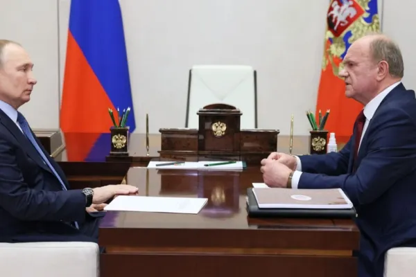 Putin, după întâlnirea cu veteranul comunist Ziuganov: Dialogul cu comuniştii „este acum de două sau de trei ori mai necesar”